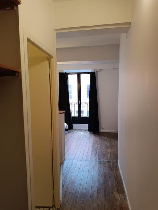 La Garconniere De Gege Appartement Tournus Buitenkant foto